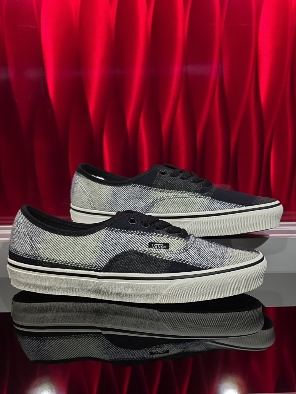 Vans Cruze Too CC Staple Black White Men 9.0 Women 10.5 New with Box